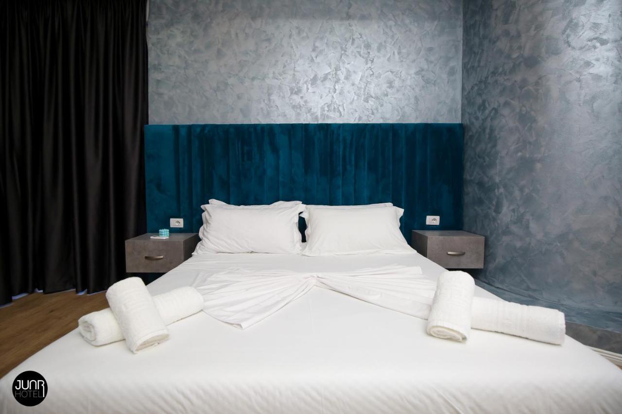 Skyhill Boutique Hotel Radhima Kültér fotó