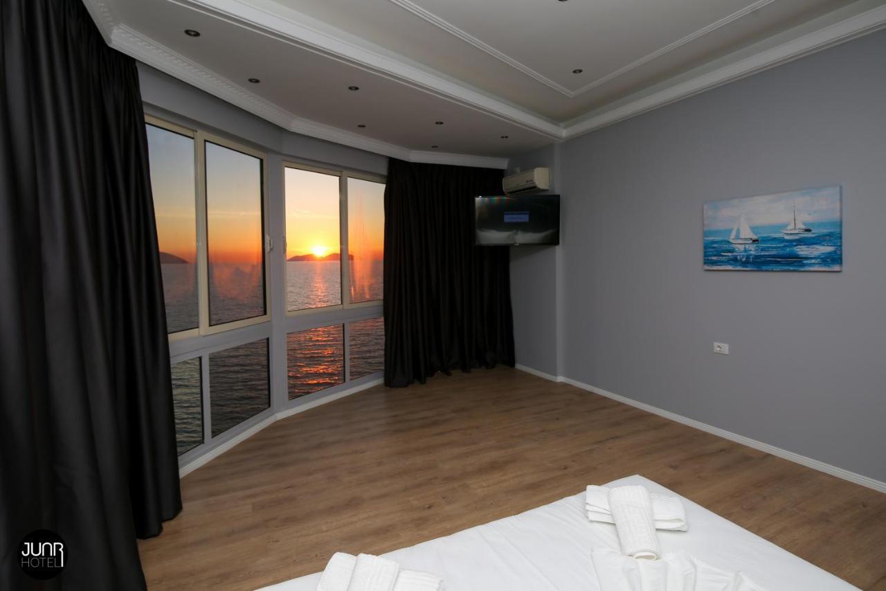 Skyhill Boutique Hotel Radhima Kültér fotó