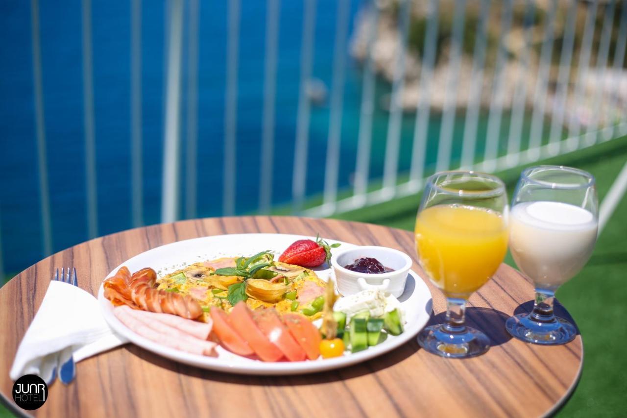 Skyhill Boutique Hotel Radhima Kültér fotó