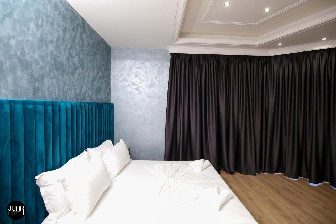 Skyhill Boutique Hotel Radhima Kültér fotó
