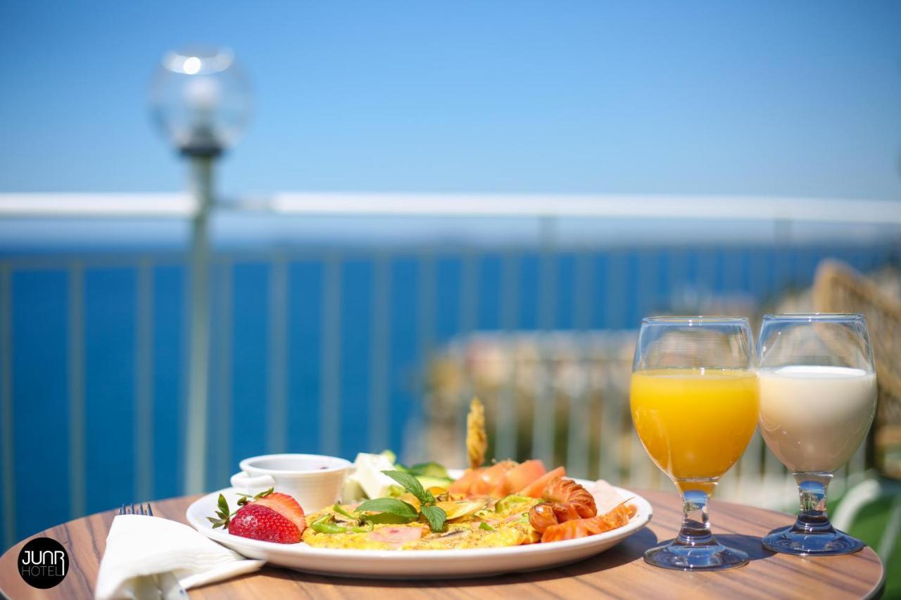 Skyhill Boutique Hotel Radhima Kültér fotó