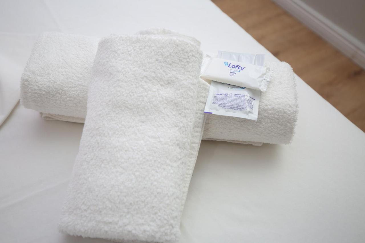 Skyhill Boutique Hotel Radhima Kültér fotó