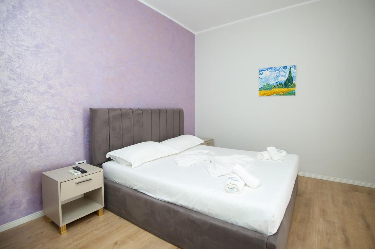 Skyhill Boutique Hotel Radhima Kültér fotó